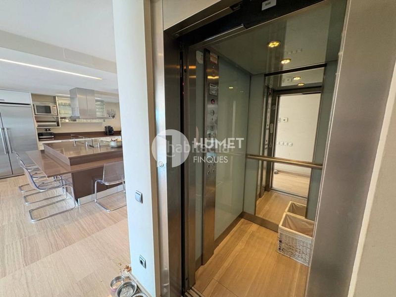 Foto fc7d9240-12f3-4863-8cb6-ad58002c770c. Casa a calle benedetti 78 a Sant Gervasi - Bonanova Barcelona