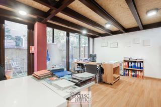 Business premise in St. Pere - Sta. Caterina - El Born. Local duplex en paseo picasso
