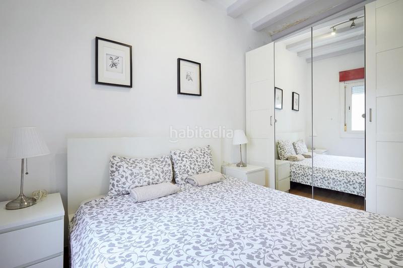 Foto 120ef369-3314-4bbf-8b17-7dc020ffae9b. Piso  reformado junto a las ramblas. en Raval Barcelona