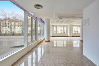 Location Bureau à Gòtic. Oficinas en las ramblas con terraza