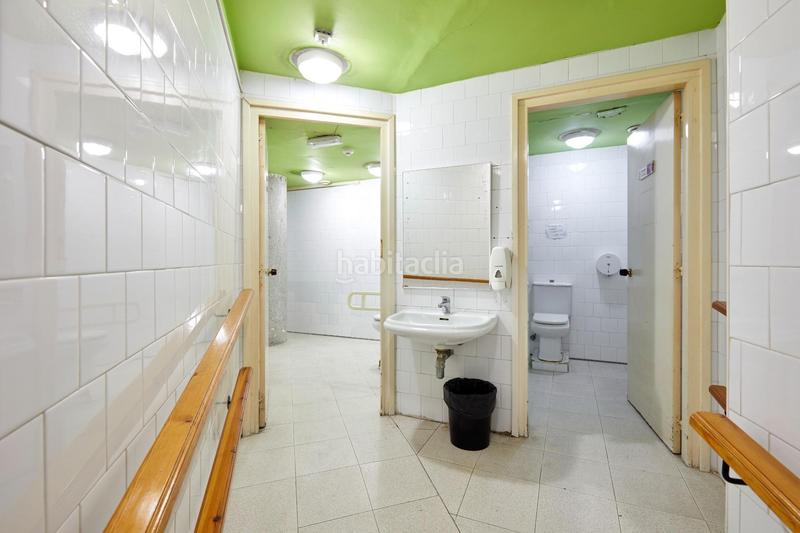 Foto 259bd9ca-8601-4f61-8ff4-6e926ea1c09a. Rent office space with heating parking in Gòtic Barcelona