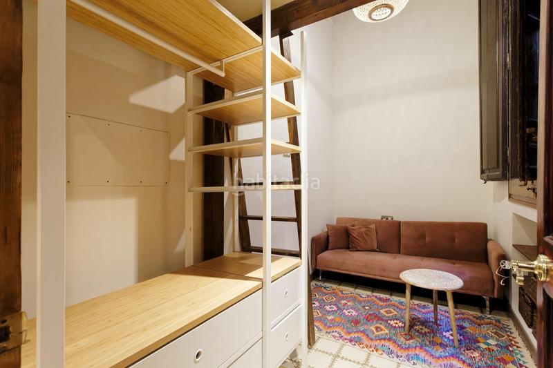 Foto e9641f20-5019-48cf-9c82-655e5b50dd23. Alquiler piso pieza única en el corazón . en Raval Barcelona