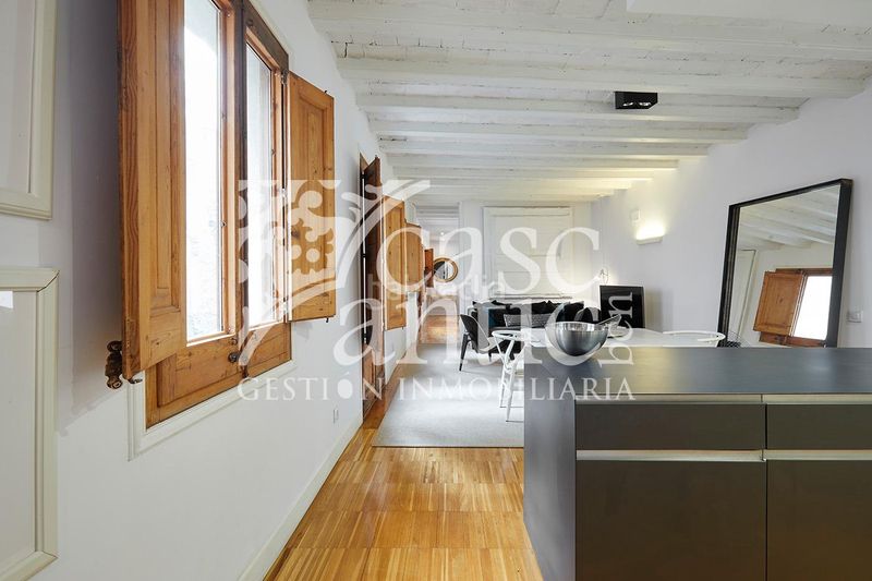 Foto 0dbae3c5-c9ac-4895-8c12-bf3950f63ac9. Pis amb calefacció a Raval Barcelona