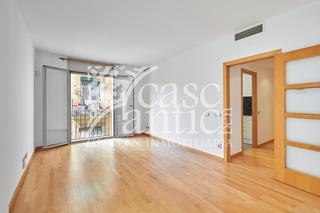 Appartement à Raval. Espectacular piso esquinero en el raval, barcelona  tu nuevo hog