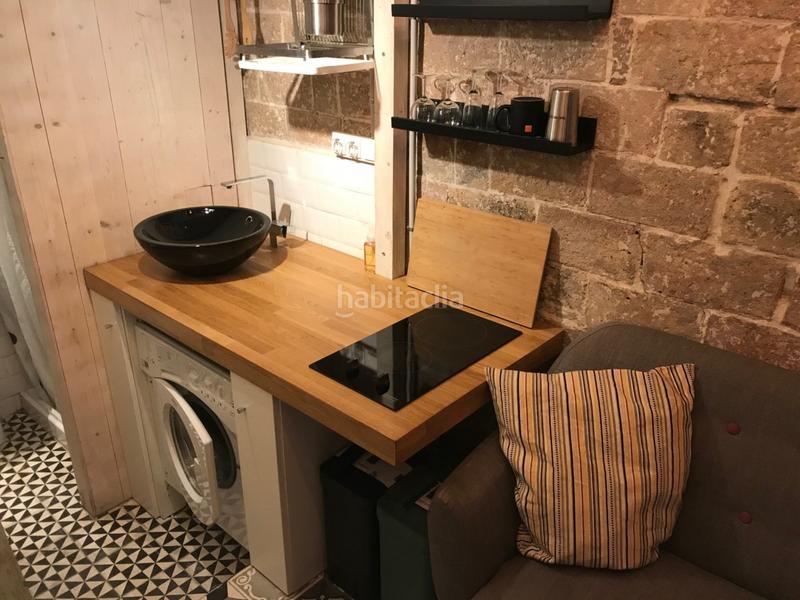 Foto 8e8d64c8-cf9c-4bd5-9d39-0f35c4a4afbf. Alquiler estudio moderno estudio reformado de 15 m en ciutat vella en Barcelona