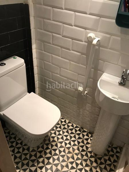 Foto deee6b41-ef52-4b40-b103-5c6dde951796. Alquiler estudio moderno estudio reformado de 15 m en ciutat vella en Barcelona