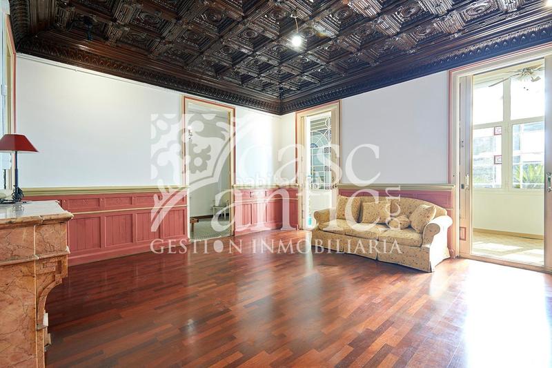 Foto 058e42a0-079d-431d-bb0d-f57e48662027. Alquiler piso precioso piso con terraza en Sant Antoni en Barcelona