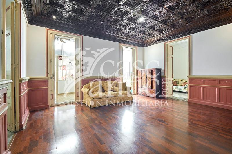 Foto f478c6aa-26e8-4084-b27e-12cc5faafac5. Alquiler piso precioso piso con terraza en Sant Antoni en Barcelona