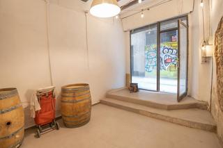 Locale commerciale in Gòtic