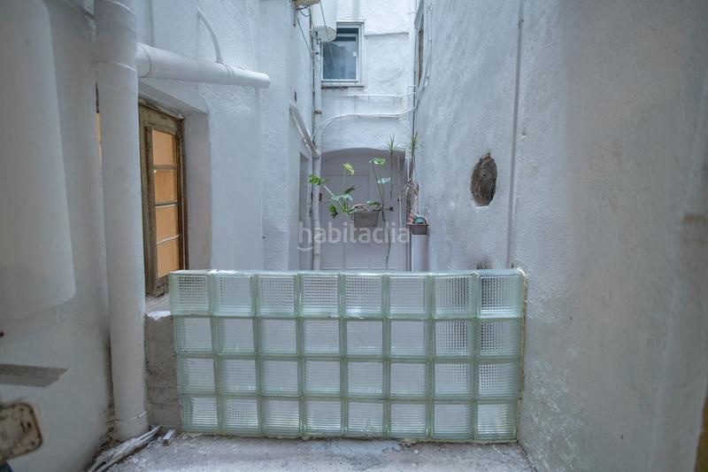 Foto fd05c591-4e39-47dc-9069-14908b00fe0e. Local commercial dans Gòtic Barcelona
