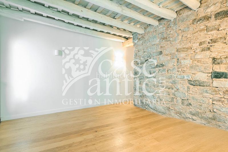 Foto 1e4b3042-1a9c-4ea5-8e4a-3e56a2d1a592. Pis a St. Pere - Sta. Caterina - El Born Barcelona