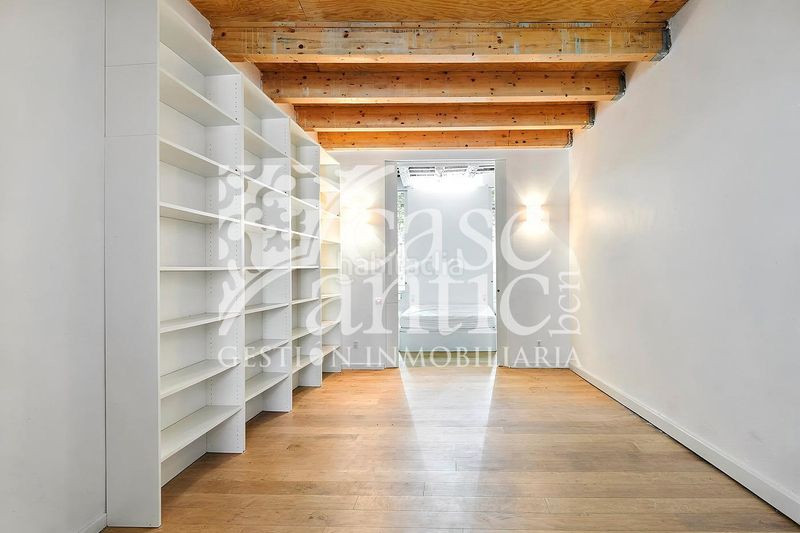 Foto 519e7392-d779-407b-ad43-cb89eccb013f. Pis a St. Pere - Sta. Caterina - El Born Barcelona