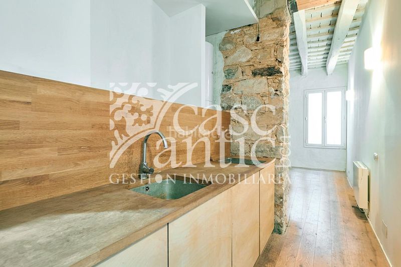 Foto 83361d14-3ef5-447b-9afa-917fda9bb4ff. Pis a St. Pere - Sta. Caterina - El Born Barcelona