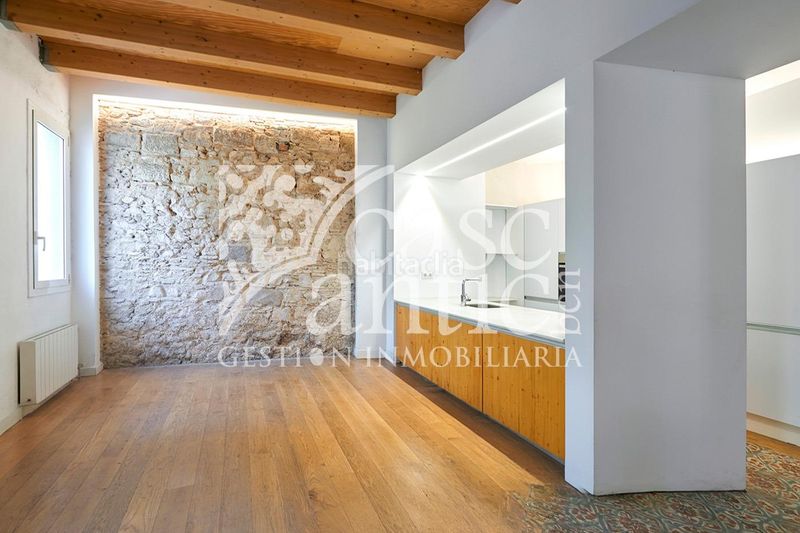 Foto 91695f6c-96da-406f-b67c-0a8dc998ce75. Pis a St. Pere - Sta. Caterina - El Born Barcelona