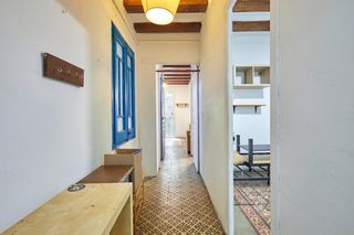 Etagenwohnung in St. Pere - Sta. Caterina - El Born. Bonito piso para reformar en el born