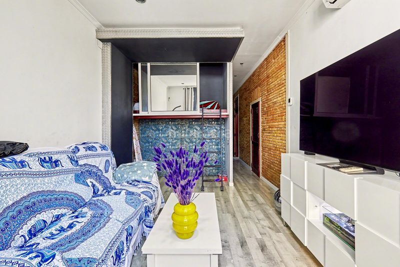 Foto 7d780e7c-0bed-4167-9647-5cc253c2eab6. Pis a Raval Barcelona