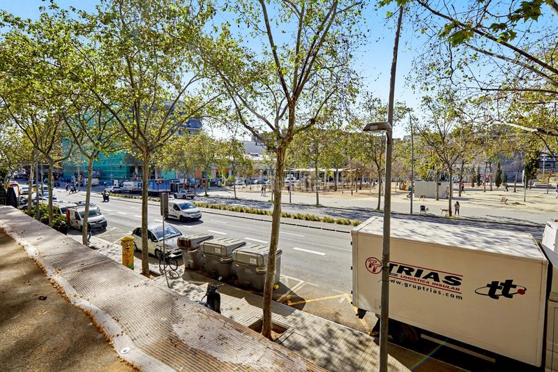 Foto c3334923-a1ba-42fa-8dd1-b22a7cd5c9f1. Pis a Raval Barcelona