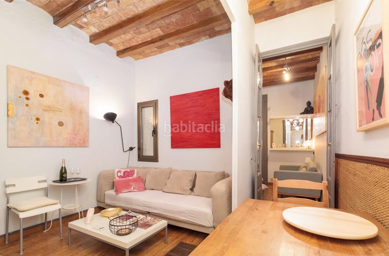 Foto a6bfc1e4-a615-4c78-842c-855cd810d467. Pis a Raval Barcelona