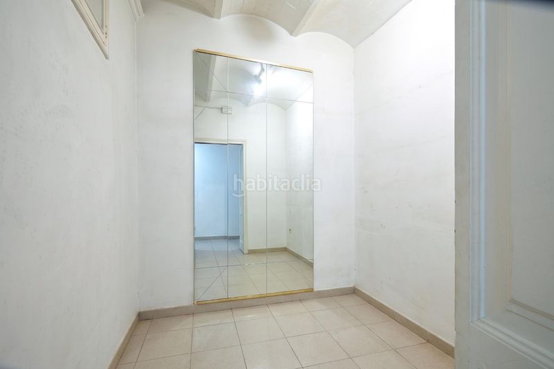 Foto 4a47bb28-b7a0-4a96-bdfa-fb34b387a798. Àtic a Raval Barcelona