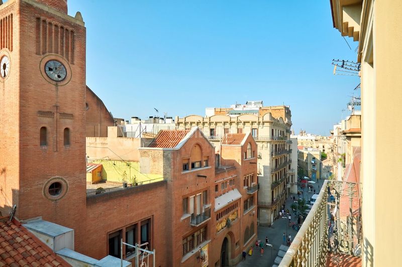 Foto b9409e18-99db-4cf3-b9ee-265319ad9d8d. Àtic a Raval Barcelona