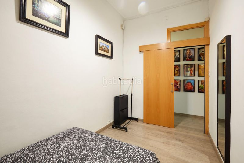 Foto abacbbfa-a55e-4cb8-971c-976bdb73d88a. Pis a Sant Antoni Barcelona