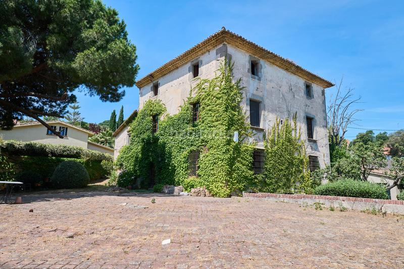 Foto fb7ecdbd-0dff-4539-b513-2a6dc9c7bfc4. Casa con riscaldamento parcheggio piscina in Centre Sant Andreu de Llavaneres