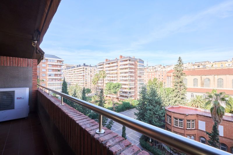 Foto 2531ea98-5232-47da-b06e-adf109d843be. Rent flat in carrer del capità arenas 3 in Pedralbes Barcelona
