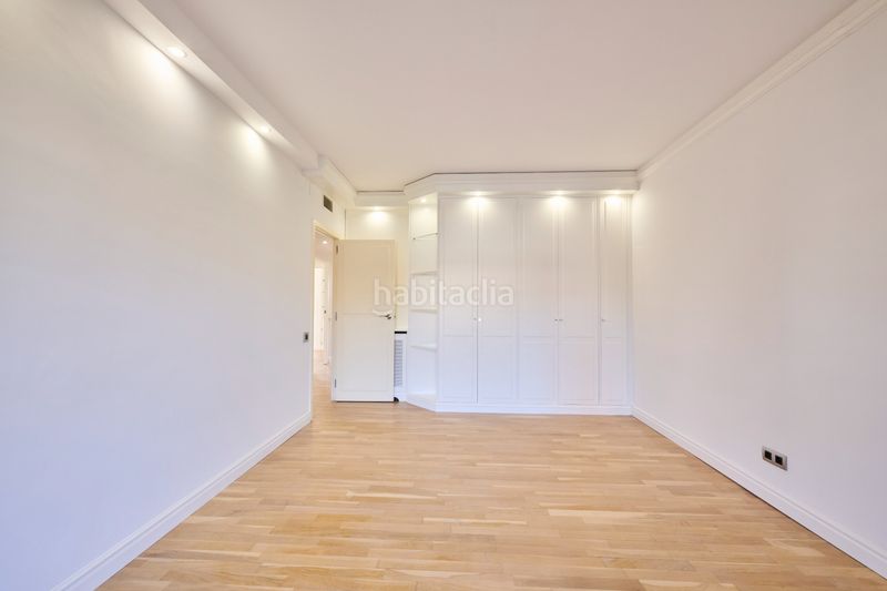 Foto a3f46690-ffbf-4988-8214-280b7e637ce2. Rent flat in carrer del capità arenas 3 in Pedralbes Barcelona