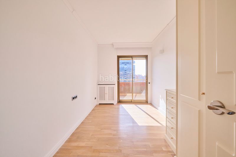 Foto f736f540-4543-4d0e-aec1-c8b1edd14802. Rent flat in carrer del capità arenas 3 in Pedralbes Barcelona