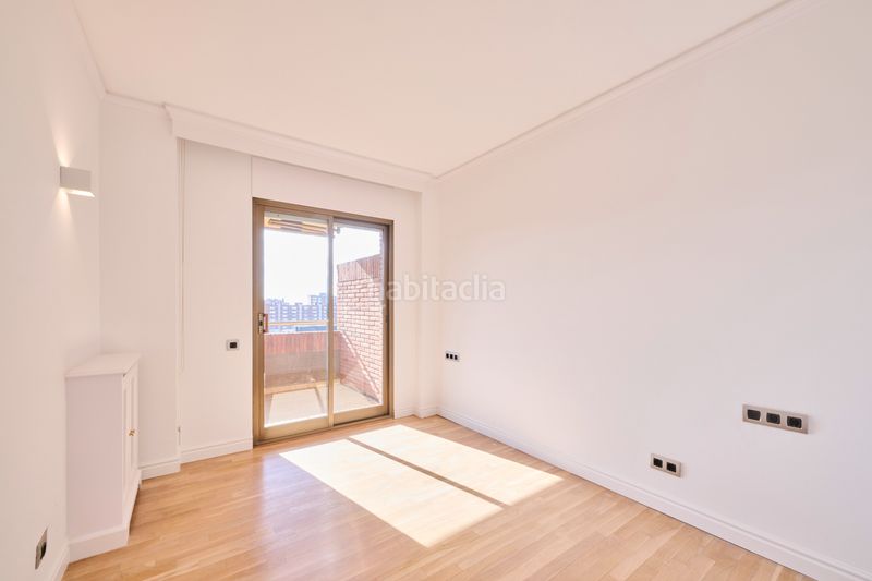Foto fd1e4527-aedb-4281-8f17-9670fa5bd6a4. Rent flat in carrer del capità arenas 3 in Pedralbes Barcelona