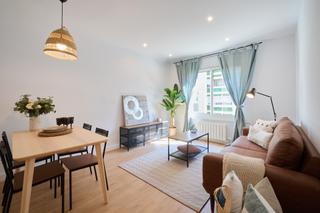 Appartement dans Carrer de muntaner 511. Piso de inversin reformado y alquilado  rentabilidad desde el
