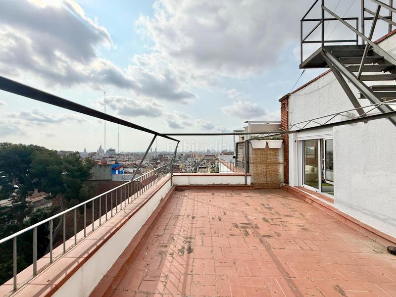 Foto bd6b87de-a4aa-4a07-ad0f-88ddfb6fcc37. Dachwohnung in carrer d'homer 63 in Putget - Farró Barcelona