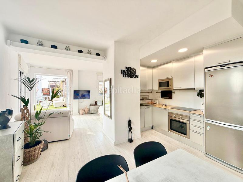 Foto 006fe1f8-ecbe-4bc1-b54b-9b07616fa131. Penthouse in carrer d'homer 63 in Putget - Farró Barcelona