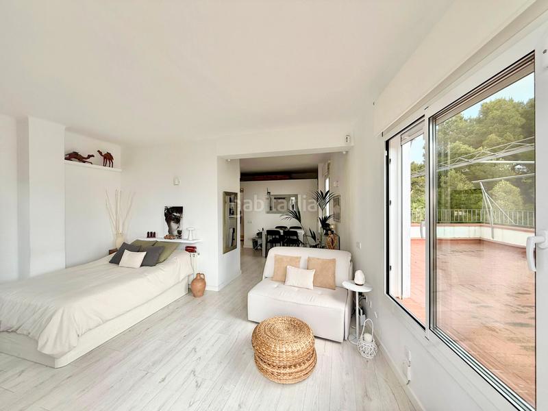 Foto c7ebc46c-5fd3-4d8e-8c05-ea51d01196e6. Penthouse in carrer d'homer 63 in Putget - Farró Barcelona