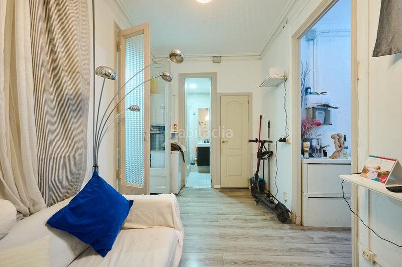 Foto 2ee226de-69b9-4e50-9fc1-7e8d21c1fb76. Appartamento in carrer de la mediterrània 10 in Barceloneta Barcelona