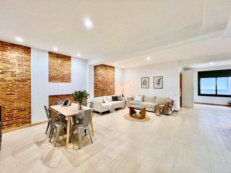 Foto 101395ef-e7f9-4dee-82d5-3b99ac5b2bc9. Pis a carrer de vilafranca 26 a Vila de Gràcia Barcelona