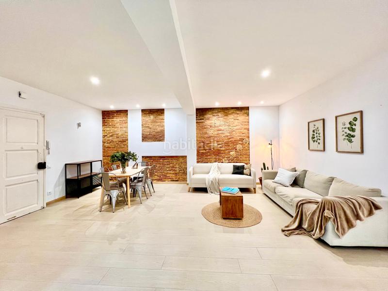 Foto 8fec0ab4-a3a4-4627-a9bb-3be326ad2aba. Pis a carrer de vilafranca 26 a Vila de Gràcia Barcelona