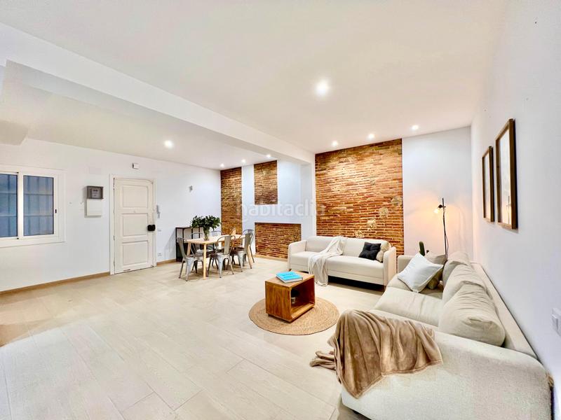 Foto 965fab8b-0c81-413b-84c8-a44cc67e9b1f. Pis a carrer de vilafranca 26 a Vila de Gràcia Barcelona