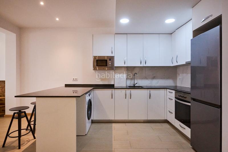 Foto 1f2a4227-73cd-4378-b25b-9a32c04c8c3f. Pis a carrer de vilafranca 26 a Vila de Gràcia Barcelona