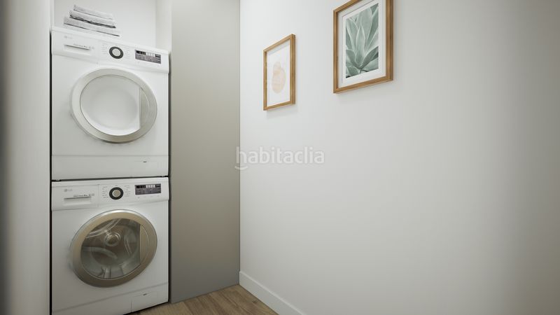 Foto 2a7fd397-b26a-4411-ba7c-33035bc99b9e. Piso en calle doctor múgica 17 piso completamente a reformar junto al centro en Logroño