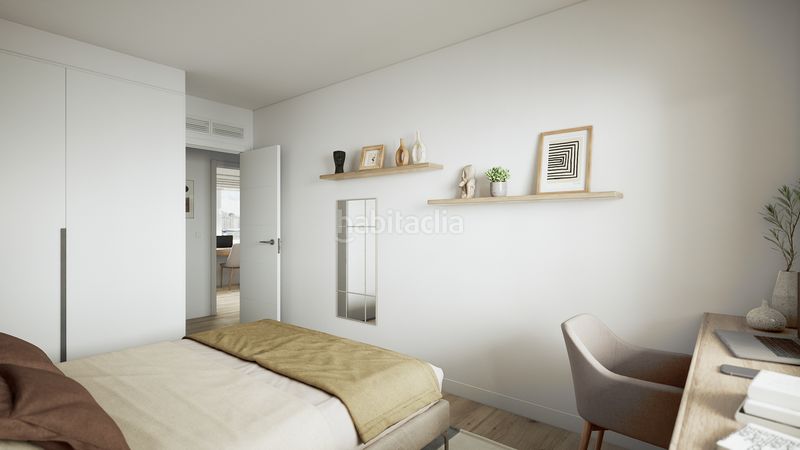 Foto 0cb402c6-20dc-4700-be17-b59e643ce662. Piso en calle doctor múgica 17 piso completamente a reformar junto al centro en Logroño
