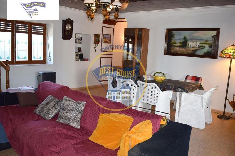 Foto 04a0c293-7e4f-4769-8b8d-034c09fe5597. Chalet  con encanto valencia en Sant Rafael Ontinyent