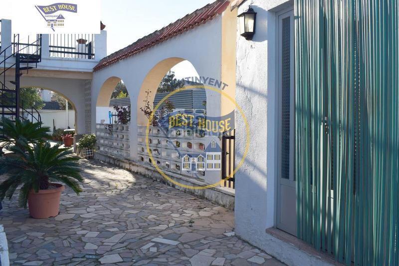 Foto 9f645c09-c077-4ca0-b3cb-e14928d9a395. Chalet  con encanto valencia en Sant Rafael Ontinyent
