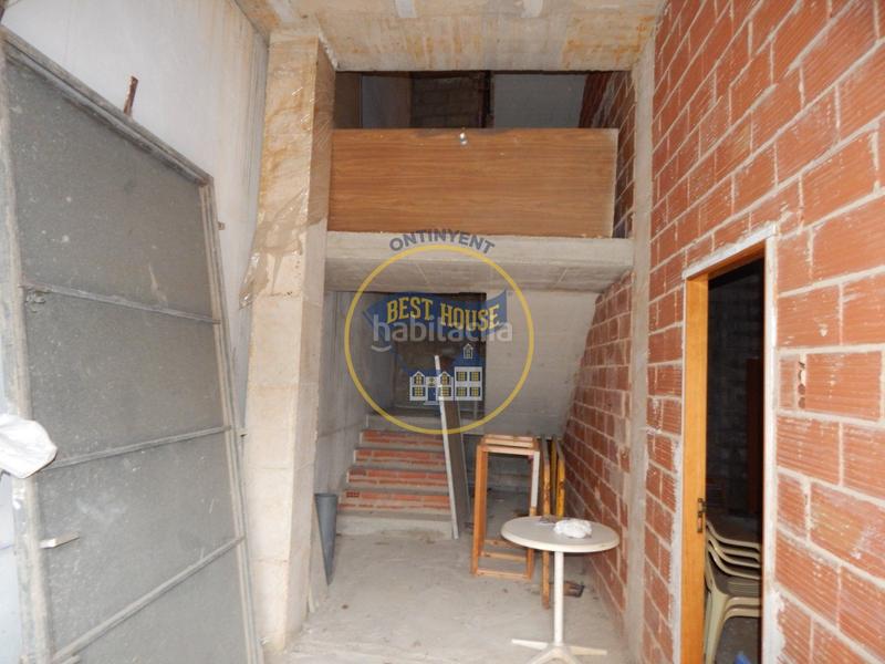 Foto 545a9392-17de-4465-98c5-cc5c58f30774. Edificio  cuatro plantas a la venta !!! en Agullent