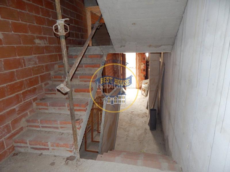 Foto c2354b3c-2e33-4839-bf60-67feeaf355b7. Edificio  cuatro plantas a la venta !!! en Agullent