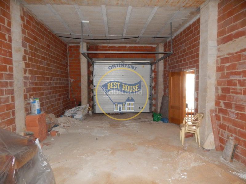 Foto cc788fb1-b9c6-4f9c-80a2-01233313802c. Edificio  cuatro plantas a la venta !!! en Agullent