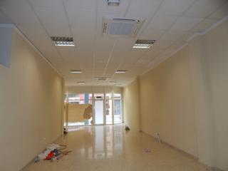 Alquiler Local Comercial en El Llombo. Amplio local comercial  en alquiler en ontinyent!!