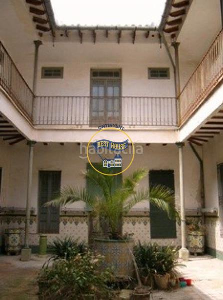 Foto d1ce1a9a-9ef7-445b-a7d1-a5f92557353d. Haus mit parking in Montaverner