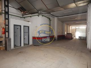 Local commercial à Sant Josep-Zona Hospital. Local comercial en venta en ontinyent