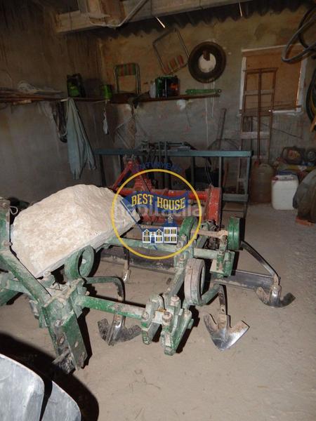 Foto f1ff8ba5-8321-4eb2-9199-76dc2a2739c4. Fondo rustico in Centro Ontinyent